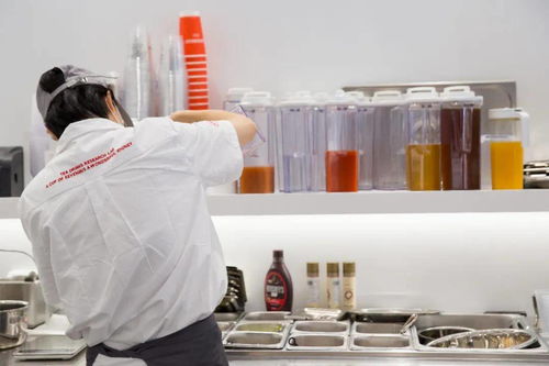 Sevenbus 從豆乳奶茶首創(chuàng)者到潮流茶飲與醫(yī)學(xué)研究的跨界先鋒